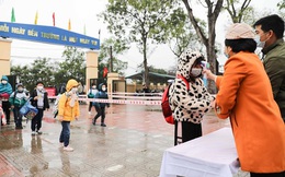 21/2: Học sinh từ lớp 1 - 6 ở 12 quận nội thành Hà Nội sẽ đến trường 