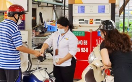 Từ 15h ngày 12/4, giá xăng giảm tiếp hơn 800 đồng/lít