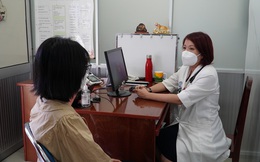 Nhiễm độc kim loại nặng do uống thuốc Nam chữa viêm cột sống dính khớp