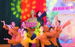 Hà Tĩnh: Chung kết Hội thi liên hoan hát ru trong các cấp Hội phụ nữ