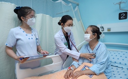 Người cao tuổi dễ bị rối loạn giấc ngủ, trầm cảm sau khi điều trị Covid-19