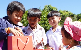 “Sạch khuẩn đến trường” đồng hành cùng 10.000 trẻ em vùng sâu, vùng xa bước vào năm học mới 