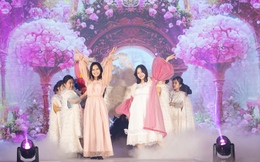 Thời trang “bắt tay” cùng vũ kịch trong show diễn cho trẻ nhỏ