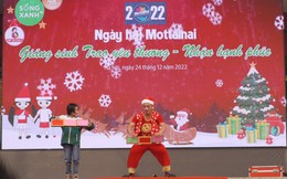 Các em nhỏ thích thú với ảo thuật, hề xiếc tại Ngày hội Mottainai 2022