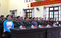 Thứ trưởng Bộ Quốc phòng đánh giá cao sự kết hợp của lực lượng biên phòng với Hội LHPN trong chăm lo đời sống nhân dân vùng biên A Lưới