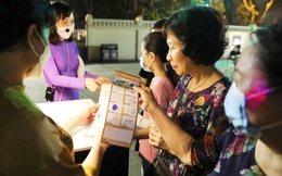 Hà Nội nở rộ tour du lịch bổ sung kiến thức