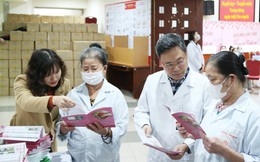 Sửa đổi một loạt quy định về tài chính, tổ chức nhân sự và phụ cấp y tế