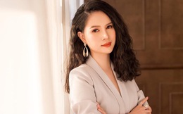 Từ cây bút “best-seller” đến nhà thiết kế trang sức cho Hoa hậu Hoàn vũ