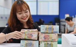 Ngân hàng đồng loạt giảm lãi suất tiết kiệm sau kỳ nghỉ lễ