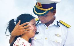 5 năm vắng bóng chồng ngày Tết, người vợ lính mới hiểu vì sao ông bà Ngâu mỗi lần gặp nhau lại khóc