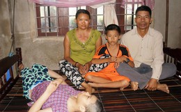  Chồng tảo tần nuôi vợ liệt, con bại não mơ xây được nhà vệ sinh