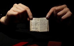 Bản thảo 'mini' độc đáo của nữ văn sỹ Charlotte Bronte trở về quê nhà