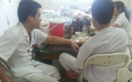 Hòa Bình: 4 bác sĩ, điều dưỡng nhậu trong giờ làm việc