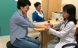 Cảnh báo loãng xương ở phụ nữ trẻ vì ăn kiêng và ‘che chắn’ kỹ