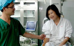 Bệnh nhân u xơ tử cung có thể đi lại ngay sau điều trị bằng nút mạch