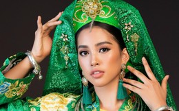 Hoa hậu Tiểu Vy múa chầu văn 'Cô đôi thượng ngàn' ở Miss World 2018
