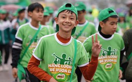 Hơn 10.000 người đi bộ trong Ngày hội Vì thế hệ Việt Nam năng động 