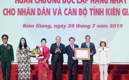Thủ tướng dự lễ trao Huân chương Độc lập hạng Nhất cho tỉnh Kiên Giang