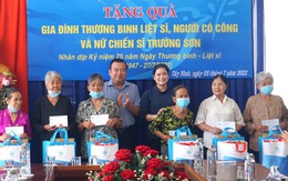 Thăm, tặng quà gia đình thương binh liệt sĩ, nữ chiến sĩ Trường Sơn tại Tây Ninh