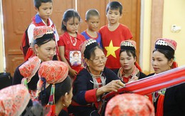 Kỷ niệm 77 năm Cách mạng Tháng Tám: Phụ nữ Tuyên Quang tích cực giữ gìn và phát huy mạch nguồn truyền thống 