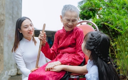 Những bức ảnh đoạt giải cuộc thi "Mỗi tà áo dài - Một câu chuyện đẹp"