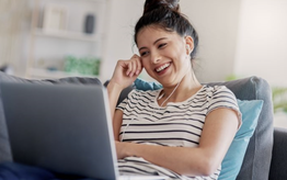 Học cách đối xử dịu dàng với chính mình