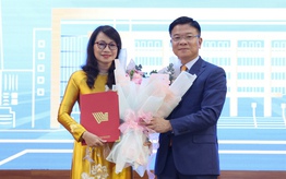 Phó Thủ tướng Lê Thành Long trao quyết định bổ nhiệm nữ Giám đốc Đại học Quốc gia TPHCM