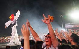 Khán giả "cháy" cùng "Rock Concert - Trái tim Việt Nam” 