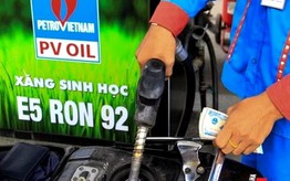 Giá xăng giảm trong khi dầu diesel tăng từ 15 giờ ngày 22/10