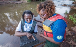 5 người phụ nữ dành cả cuộc đời bảo vệ nguồn nước thế giới