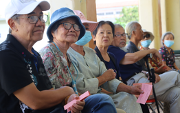 127 cụ bà, cụ ông phấn khởi khi được tạo điều kiện bỏ phiếu ngay tại Trung tâm dưỡng lão Thị Nghè