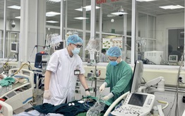 Sốc nhiễm trùng, suy đa tạng từ mũi tiêm trên da ở phòng khám tư