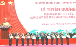 Cảm phục 2 "bóng hồng" được vinh danh gương mặt trẻ tiêu biểu toàn quân