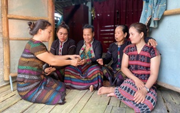 Hành trình giữ bản làng "không khói thuốc" của phụ nữ ĐaKrông