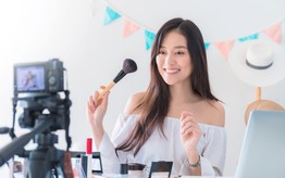 Phụ nữ trẻ và tư duy mới về tài chính