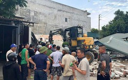 Quảng Ninh: Sập nhà khiến 3 người thương vong
