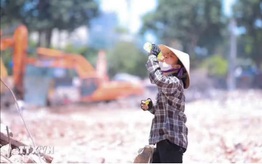 Nắng nóng cực đoan: Thách thức an sinh xã hội mới đối với người lao động