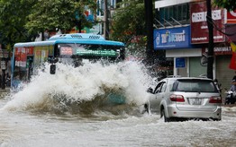 Bao giờ Thủ đô hết cảnh "phố cũng như sông"?