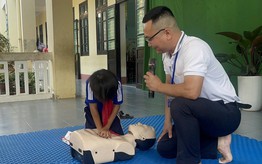 Thầy "Thơm An" hơn 10 năm gieo yêu thương giữa đại ngàn