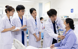 Trường Y cần tăng cường đào tạo các kỹ năng giao tiếp, ứng xử trong môi trường bệnh viện