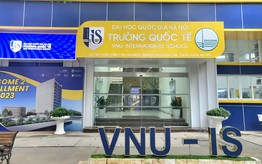 Trường Quốc tế (ĐH Quốc gia Hà Nội) nói gì về phản ánh chậm tốt nghiệp của 31 sinh viên?