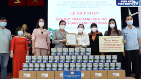 TPHCM tiếp nhận hơn 22 nghìn lon sữa cho trẻ em hoàn cảnh khó khăn