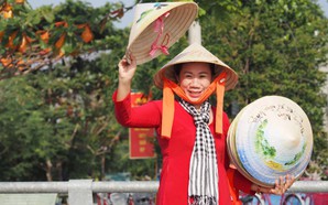 Nữ thủ lĩnh hồi sinh nghề muối truyền thống bằng du lịch cộng đồng