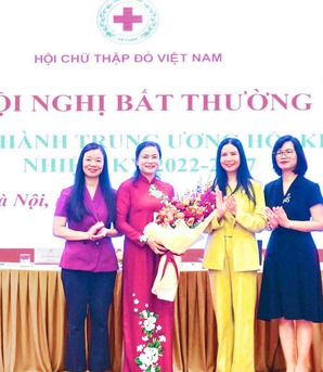 Bà Đỗ Thị Thu Thảo được bầu giữ chức Chủ tịch Hội Chữ thập đỏ Việt Nam