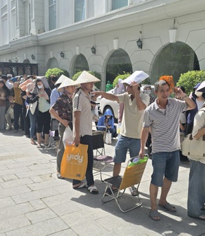 Ưu tiên nhà ở xã hội cho phụ nữ sinh 2 con: Để chính sách nhân văn sớm đi vào đời sống