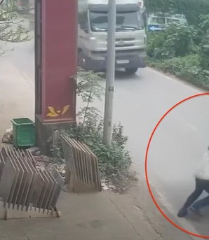 Vụ đẩy cảnh sát giao thông vào xe tải: Ranh giới mong manh giữa "vi phạm" và "tội phạm"