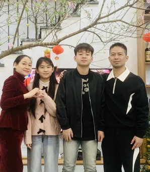 Gia đình trẻ gửi gắm mong mỏi gần gũi và thiết thực vào Đại hội XIV