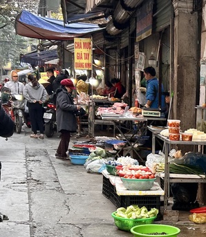 Hà Nội trước ngày "xóa sổ" 231 chợ cóc