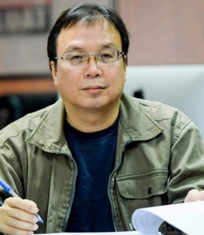 Nhà thơ Nguyễn Tiến Thanh: Nét đẹp của phụ nữ Hà thành xưa như được chưng cất từ sương mai