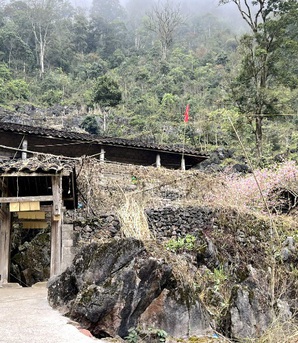 "Làng Địa ngục" - Nơi khát vọng nảy mầm trong đá